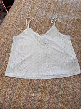 SHEIN Frenchy Eyelet Embroidery Contrast Guipure Lace Trim Cami Tank White Large